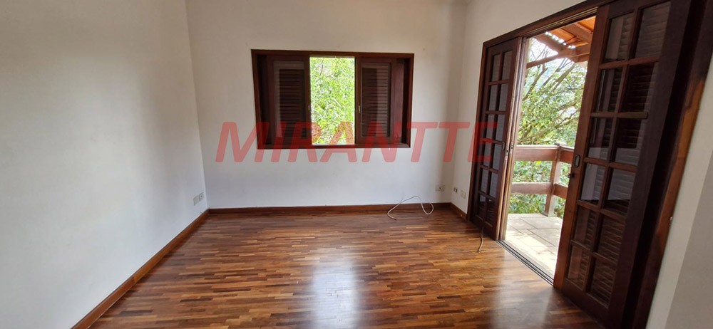Casa terrea de 444m² com 3 quartos em Vila Irmaos Arnoni