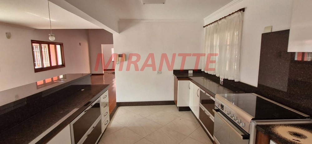 Casa terrea de 444m² com 3 quartos em Vila Irmaos Arnoni