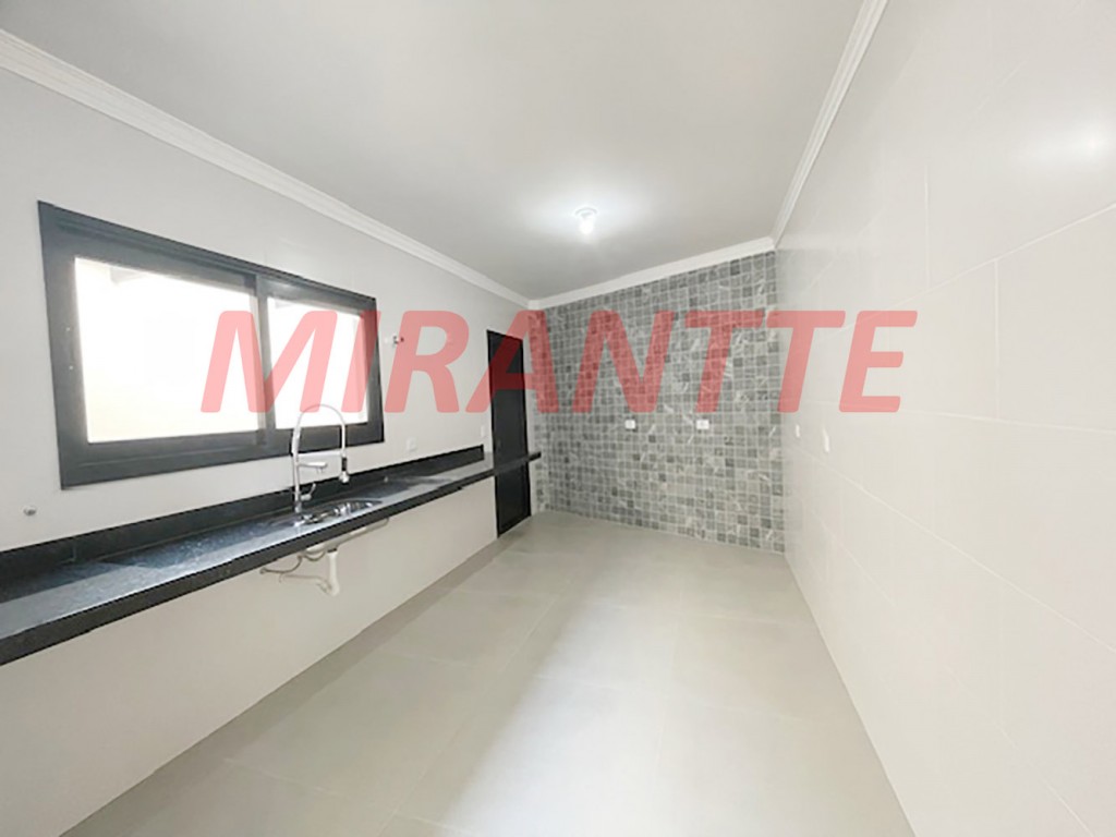 Sobrado de 168m² com 3 quartos em Parada Inglesa