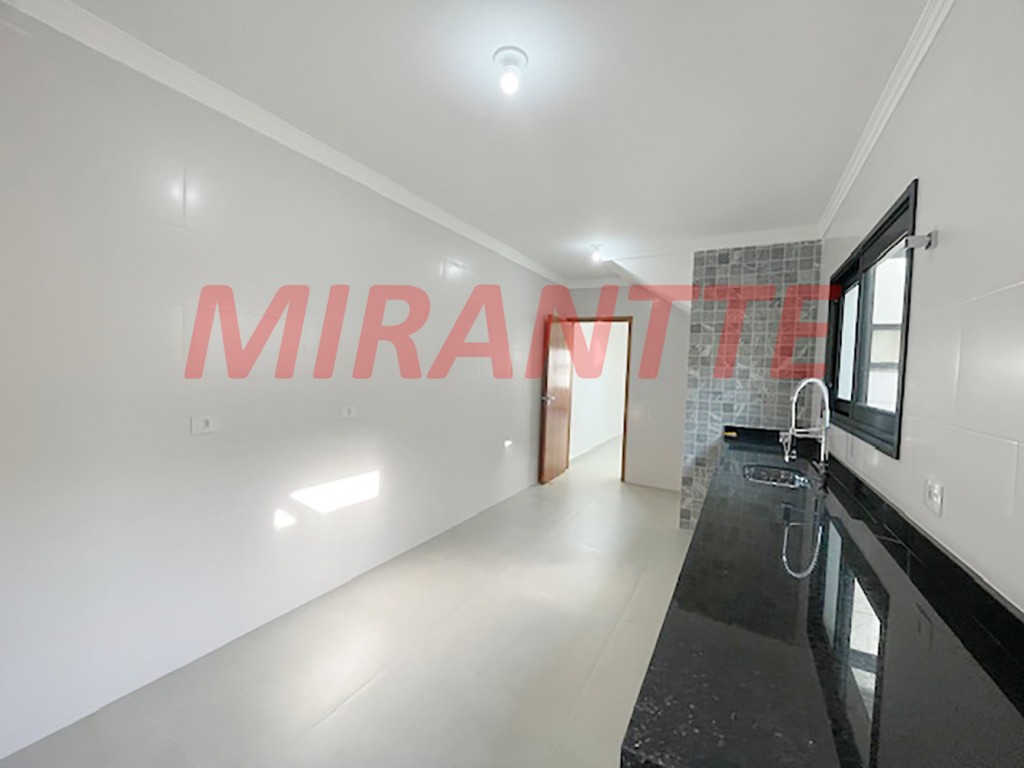 Sobrado de 168m² com 3 quartos em Parada Inglesa