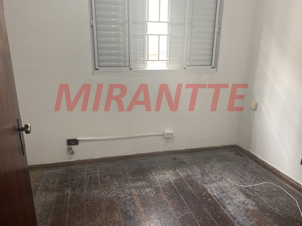 Sobrado de 162m² com 3 quartos em Vila Rosália
