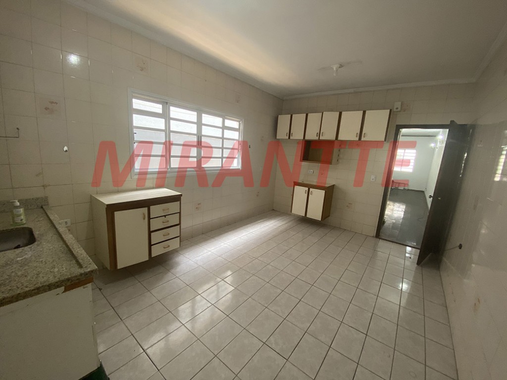 Sobrado de 162m² com 3 quartos em Vila Rosália