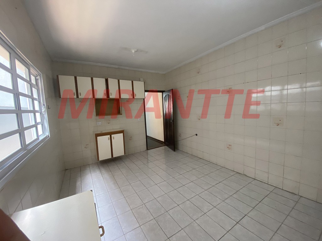 Sobrado de 162m² com 3 quartos em Vila Rosália