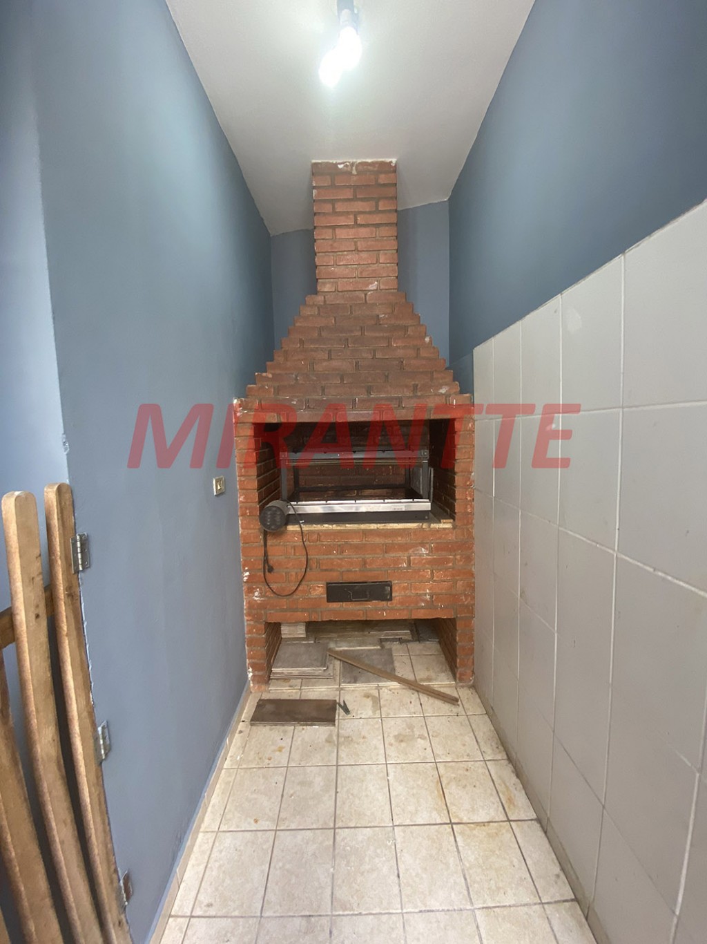Sobrado de 162m² com 3 quartos em Vila Rosália