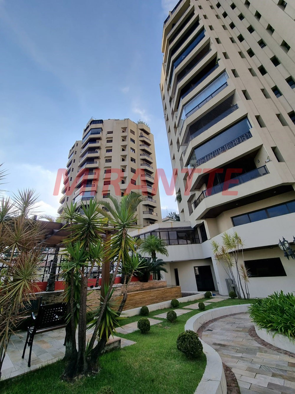 Cobertura de 340m² com 3 quartos em Santana