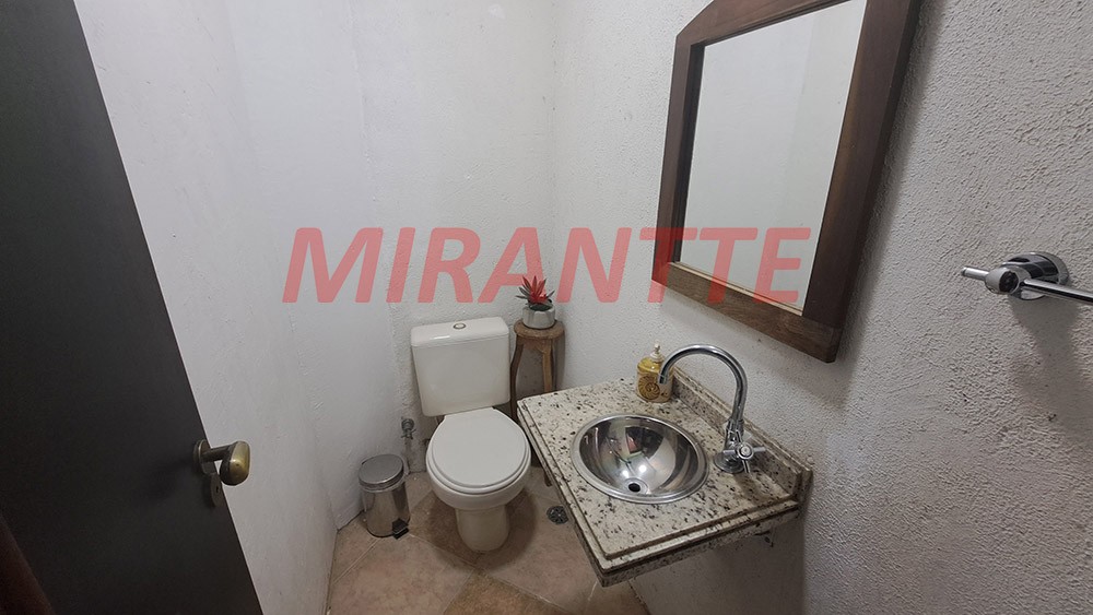 Sobrado de 347m² com 4 quartos em Centro – Mairiporã