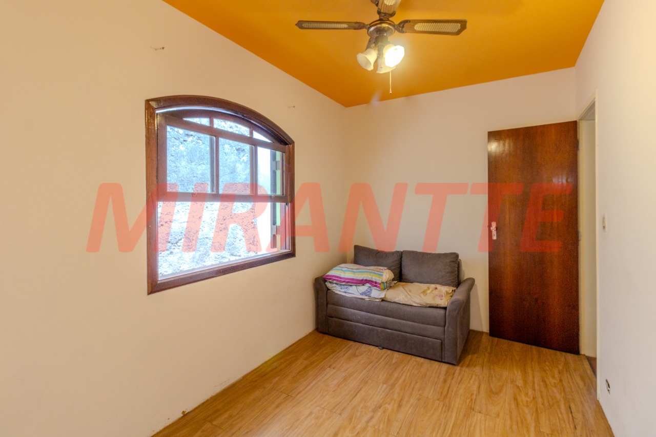 Sobrado de 191m² com 3 quartos em Limão