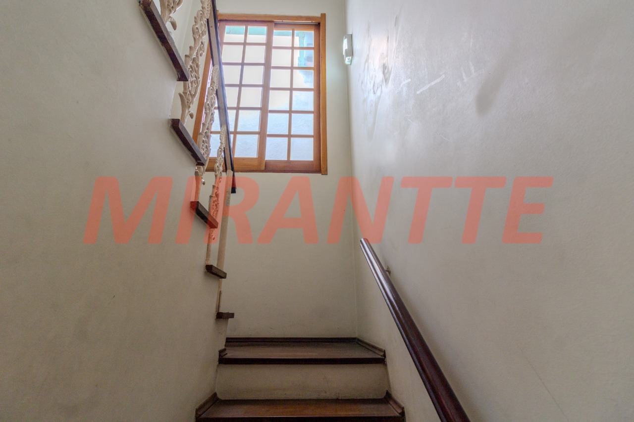 Sobrado de 191m² com 3 quartos em Limão