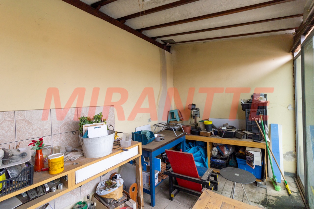 Sobrado de 191m² com 3 quartos em Limão