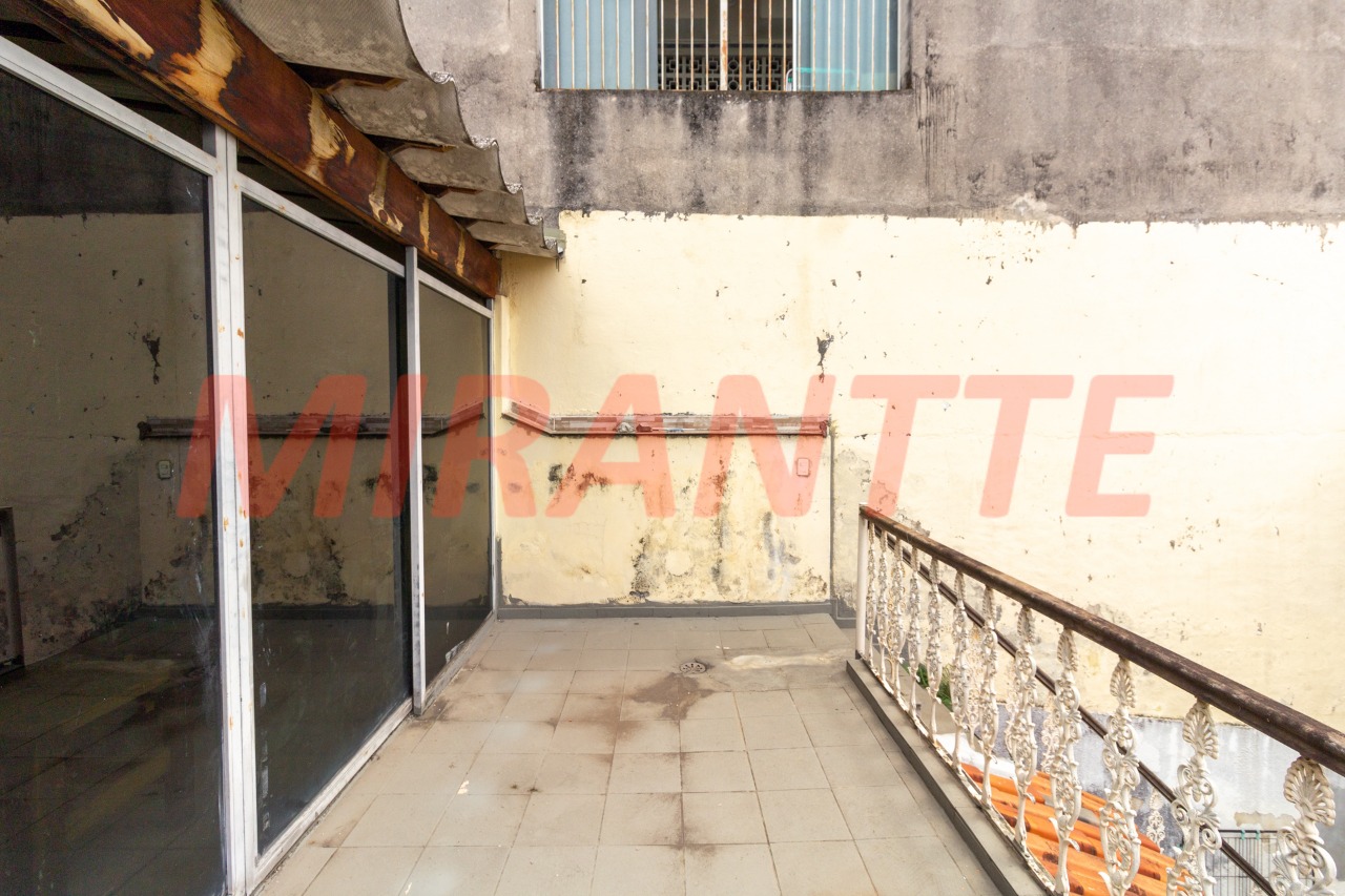 Sobrado de 191m² com 3 quartos em Limão