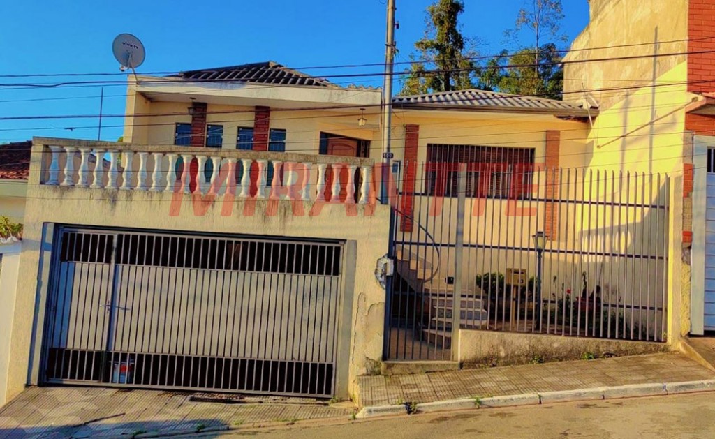 Casa terrea de 180m² com 3 quartos em Vila Piccinin