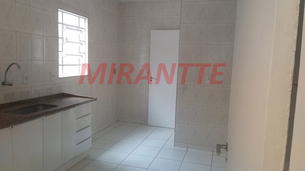 Casa terrea de 170m² com 4 quartos em Santa Teresinha