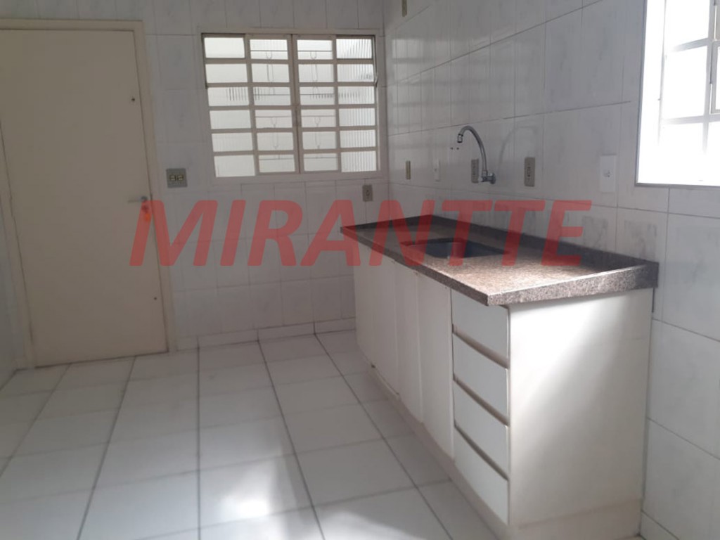 Casa terrea de 170m² com 4 quartos em Santa Teresinha