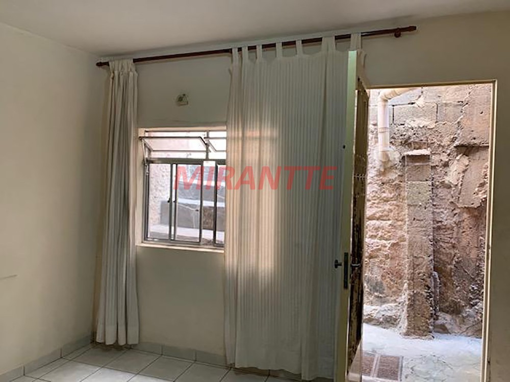 Casa terrea de 166m² com 2 quartos em Vila Romero