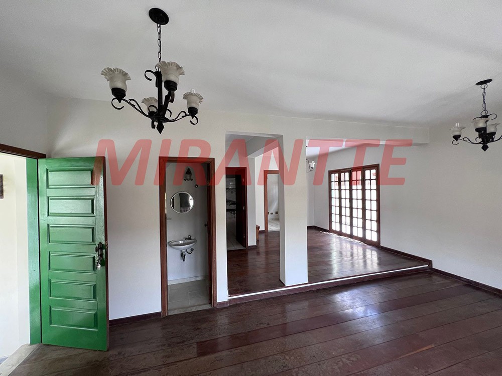 Casa terrea de 171m² com 3 quartos em Chácara Pavoeiro