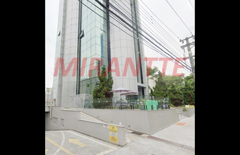 Conjunto comercial em Santana