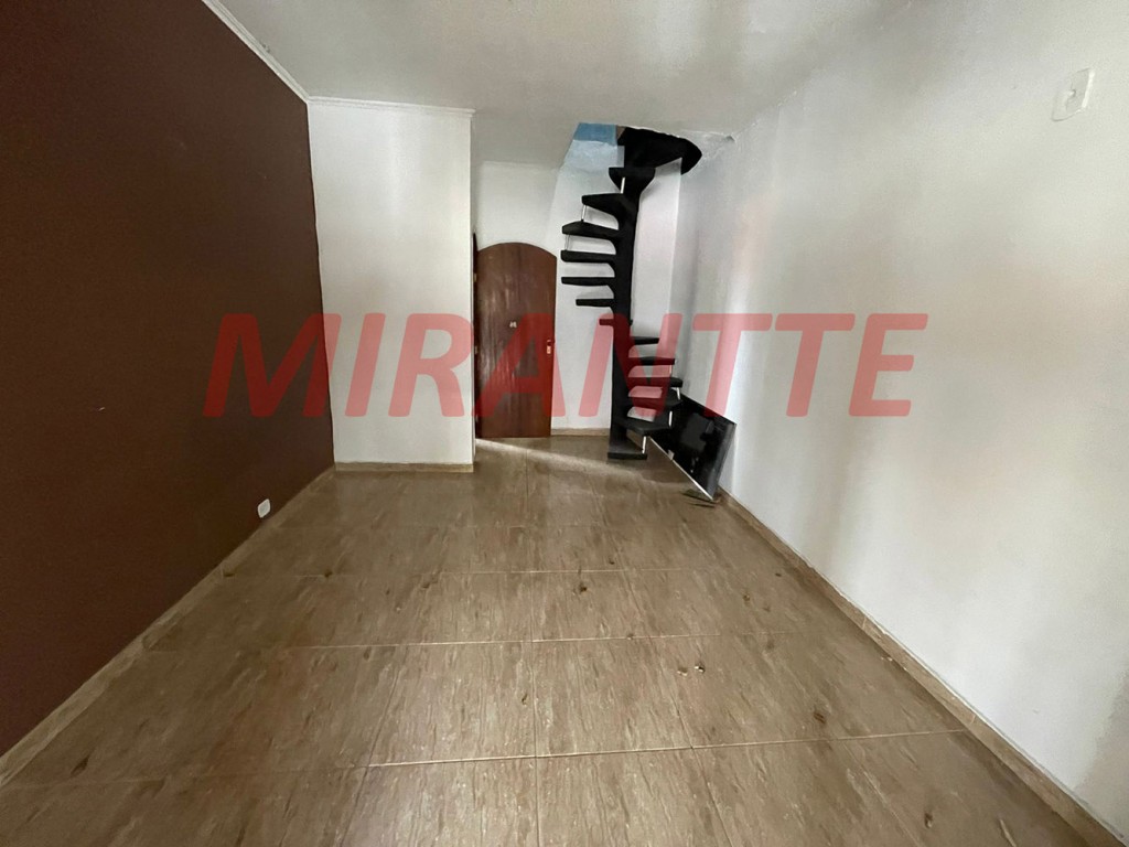 Sobrado de 110m² com 2 quartos em Vila Leonor