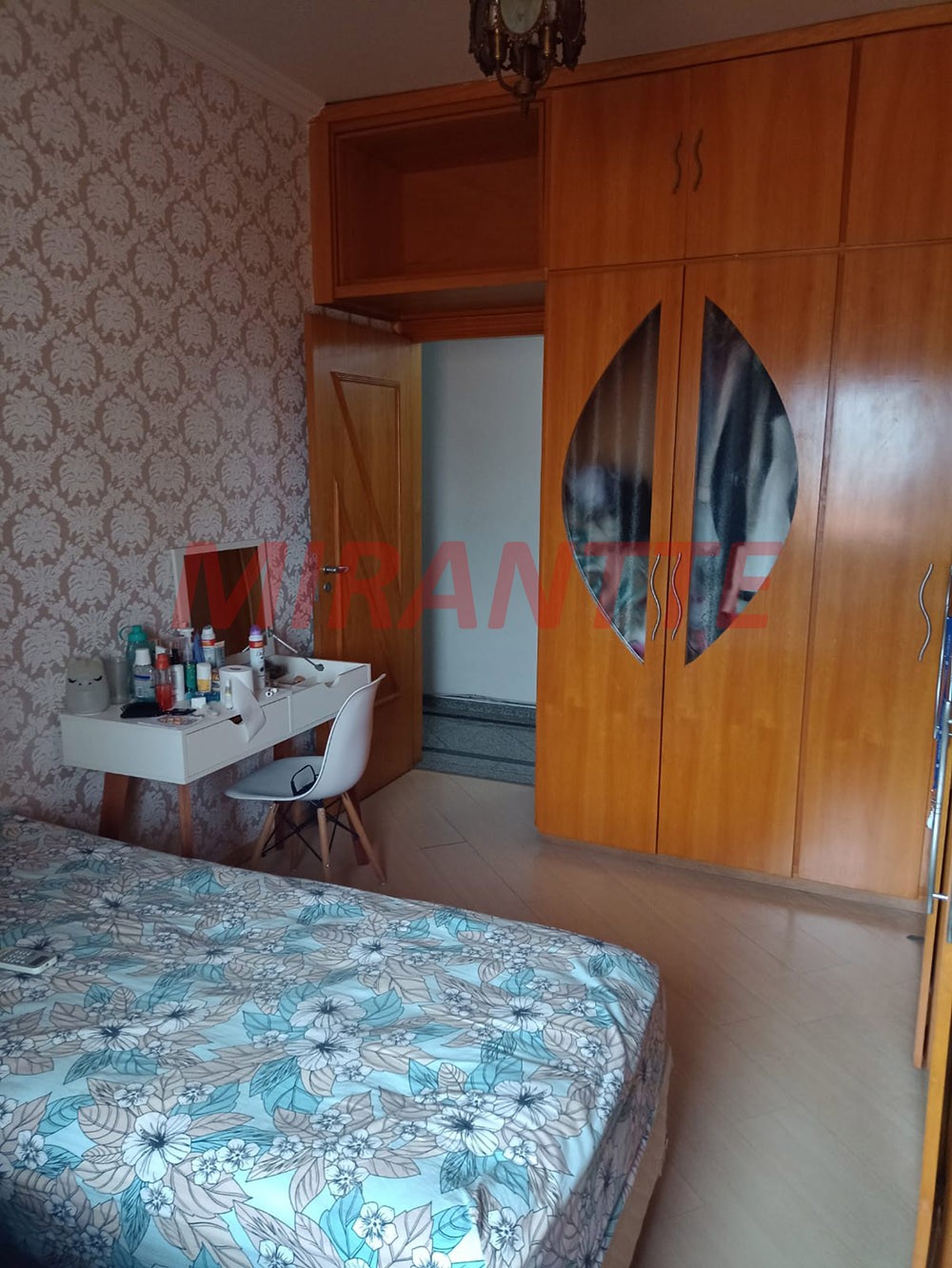 Sobrado de 305m² com 5 quartos em Vila Pauliceia