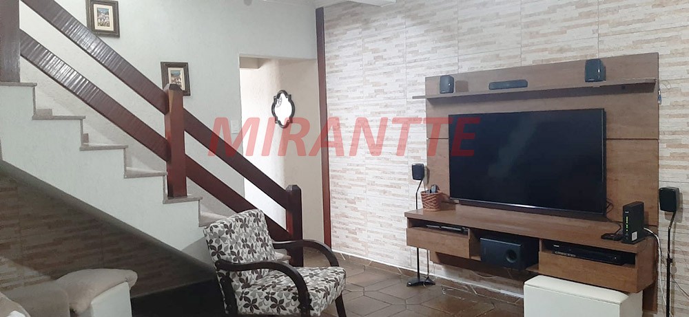 Sobrado de 193m² com 3 quartos em Parque Continental