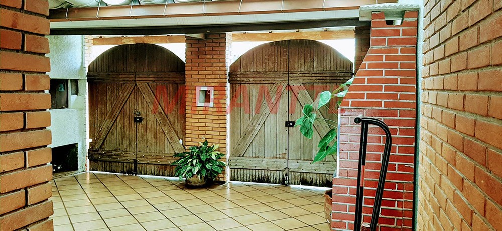 Sobrado de 193m² com 3 quartos em Parque Continental
