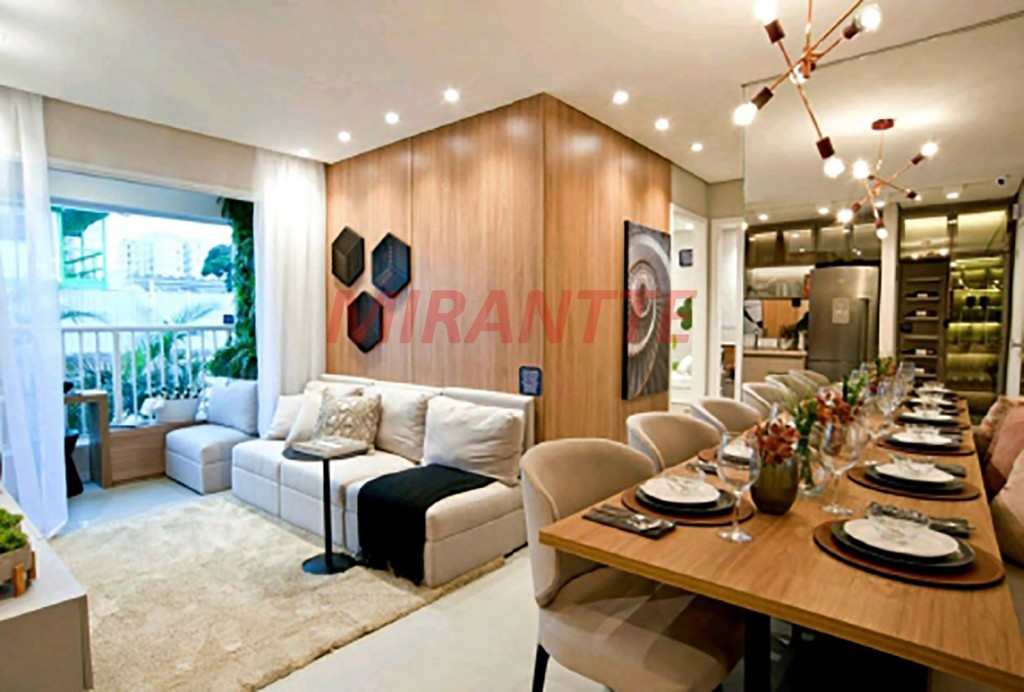 Apartamento de 55m² com 2 quartos em Vila Rosália