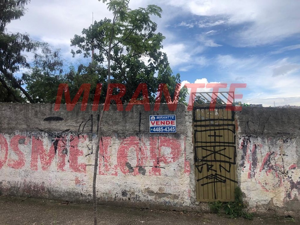 Terreno de 370m² em Jardim Guapíra