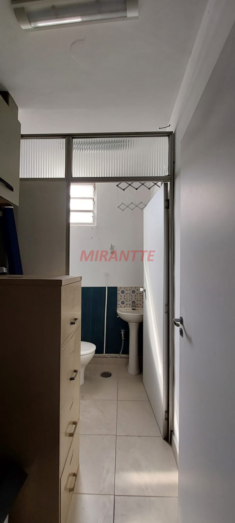 Conjunto comercial de 80m² em Bela Vista