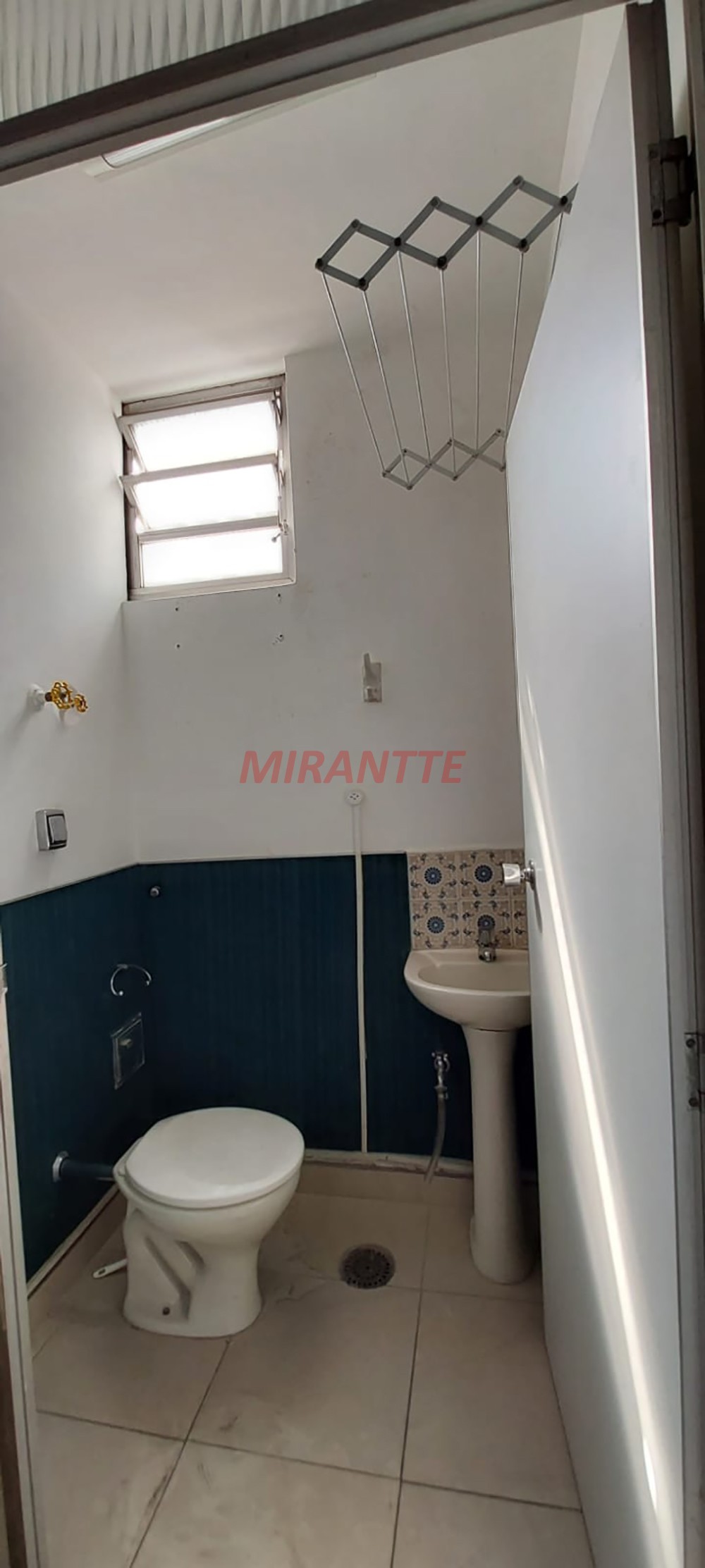 Conjunto comercial de 80m² em Bela Vista