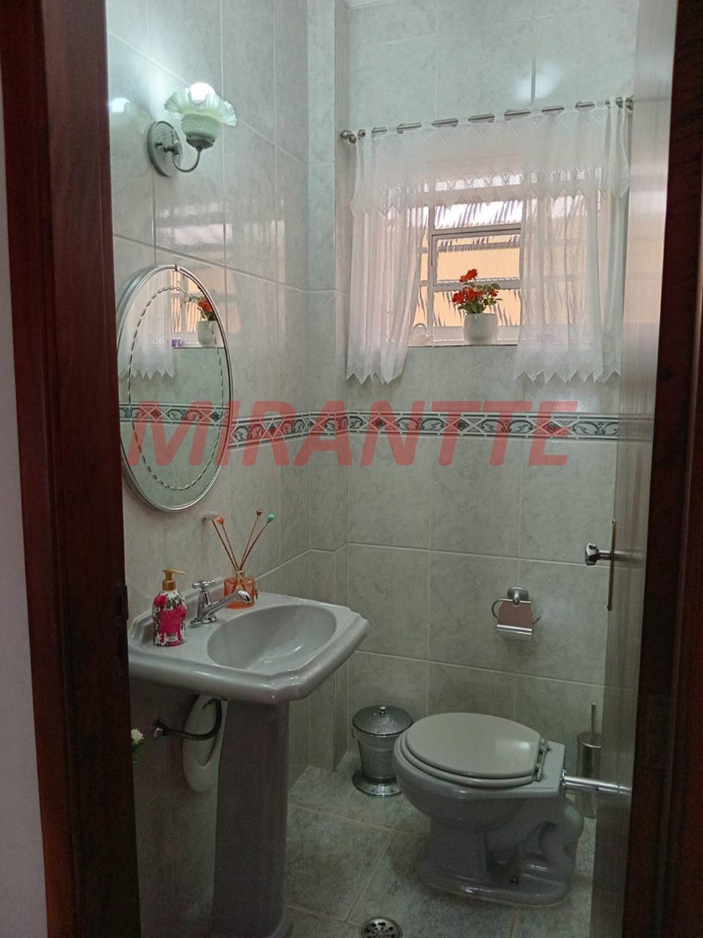 Sobrado de 210m² com 4 quartos em Tucuruvi