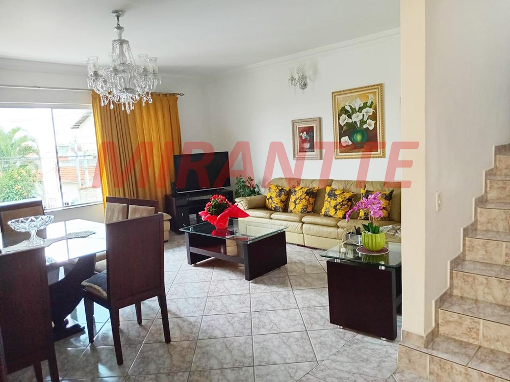 Sobrado de 210m² com 4 quartos em Tucuruvi