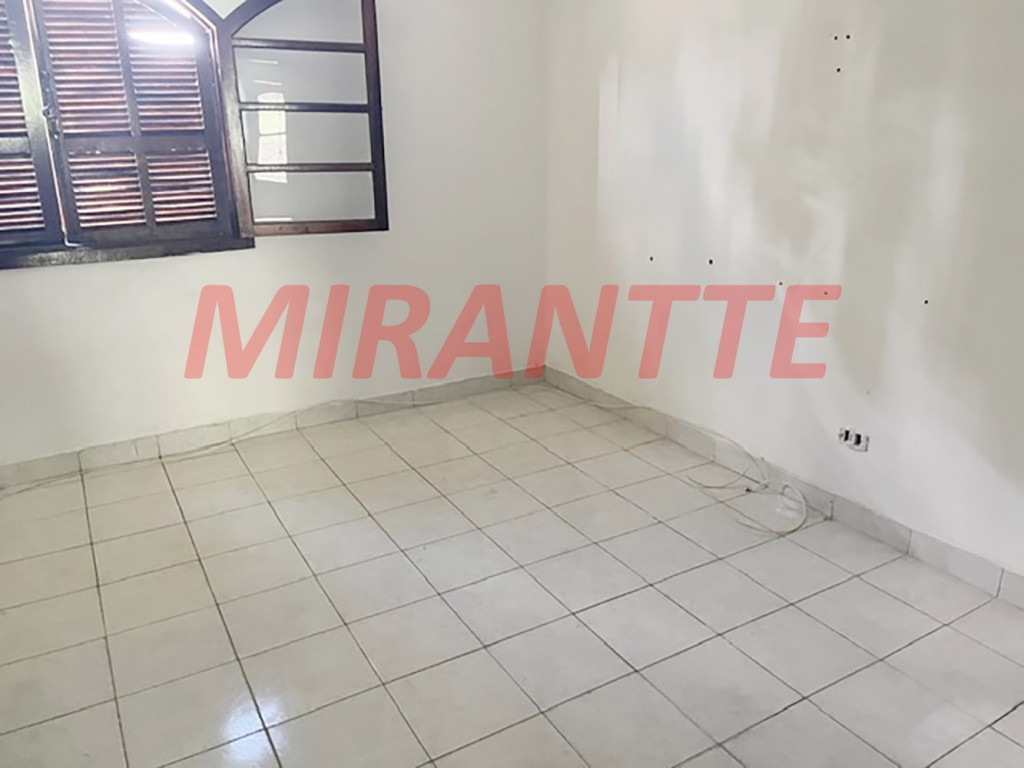 Sobrado de 121m² com 4 quartos em Parque Mandaqui
