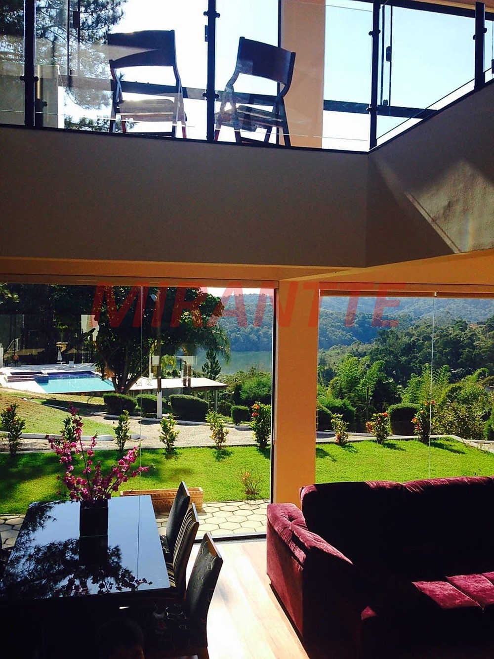 Sobrado de 360m² com 3 quartos em Serra da Cantareira