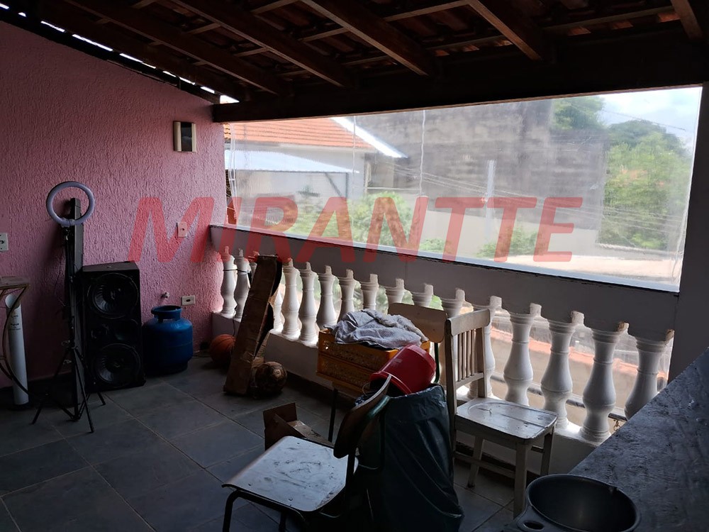 Sobrado de 150m² com 3 quartos em Parque Peruche