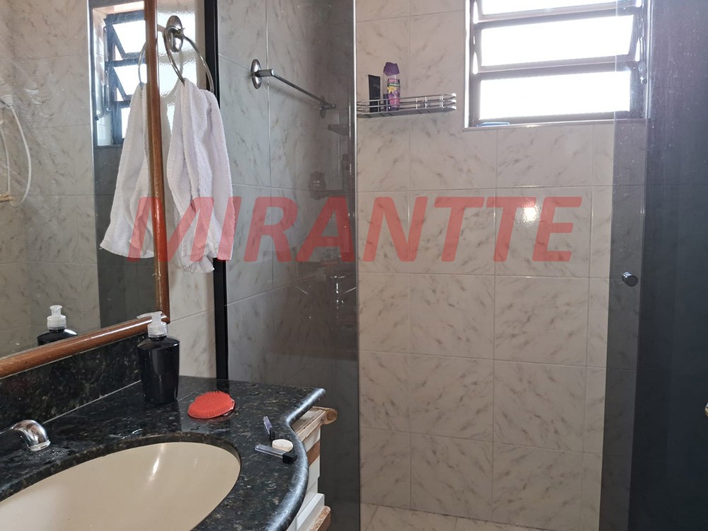 Sobrado de 150m² com 3 quartos em Parque Peruche