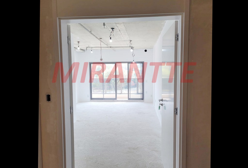 Conjunto comercial de 39m² em Indianópolis