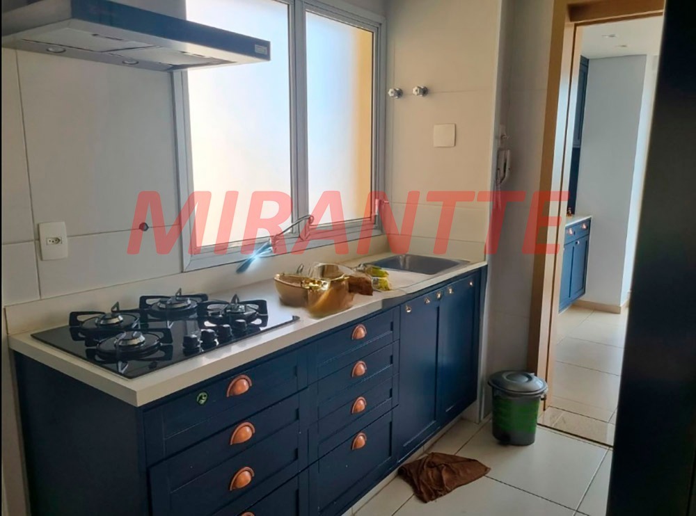 Cobertura de 254m² com 4 quartos em Santana