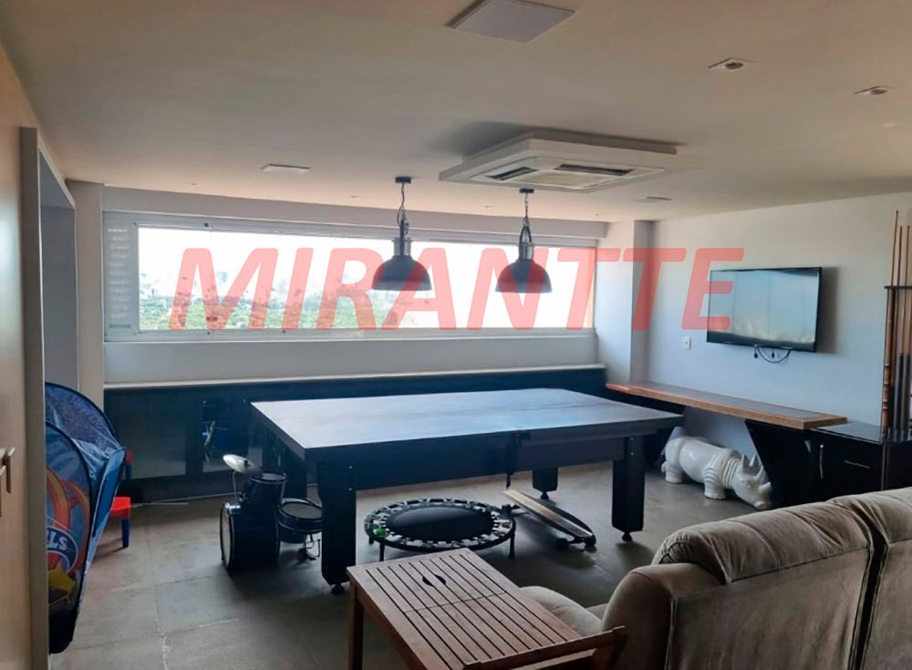 Cobertura de 254m² com 4 quartos em Santana
