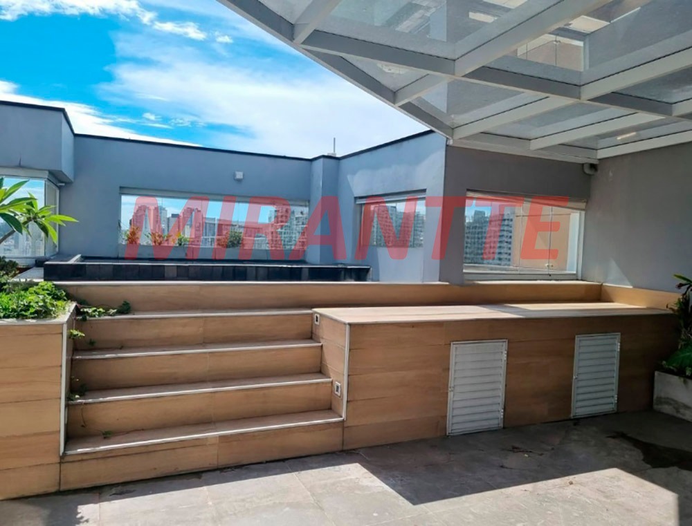 Cobertura de 254m² com 4 quartos em Santana