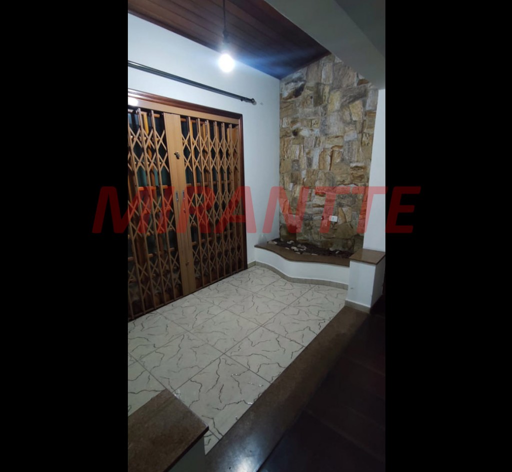 Casa terrea de 225m² com 3 quartos em Parque Sao Domingos