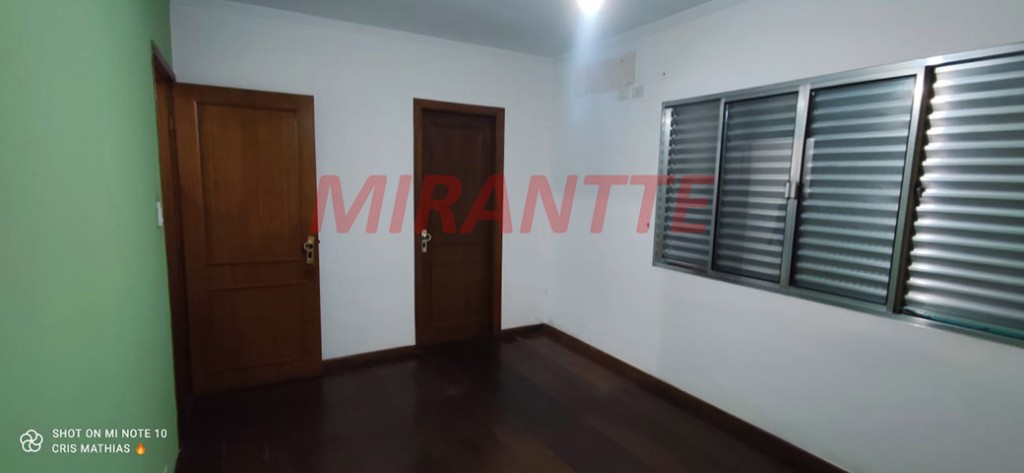 Casa terrea de 225m² com 3 quartos em Parque Sao Domingos