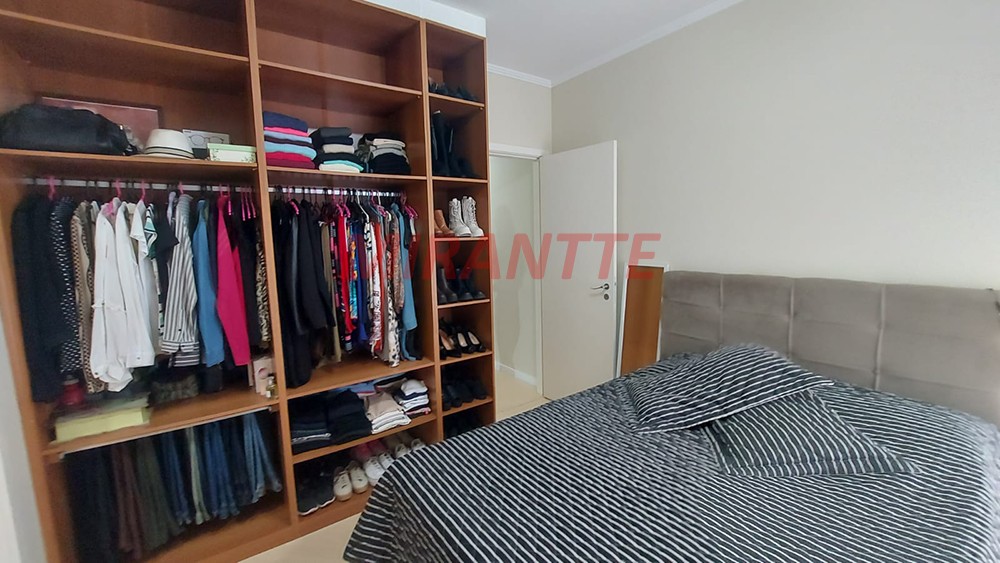 Cond. fechado de 140m² com 3 quartos em Vila Irmaos Arnoni