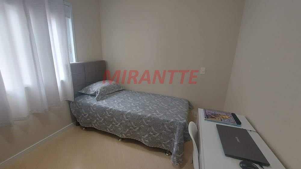 Cond. fechado de 140m² com 3 quartos em Vila Irmaos Arnoni