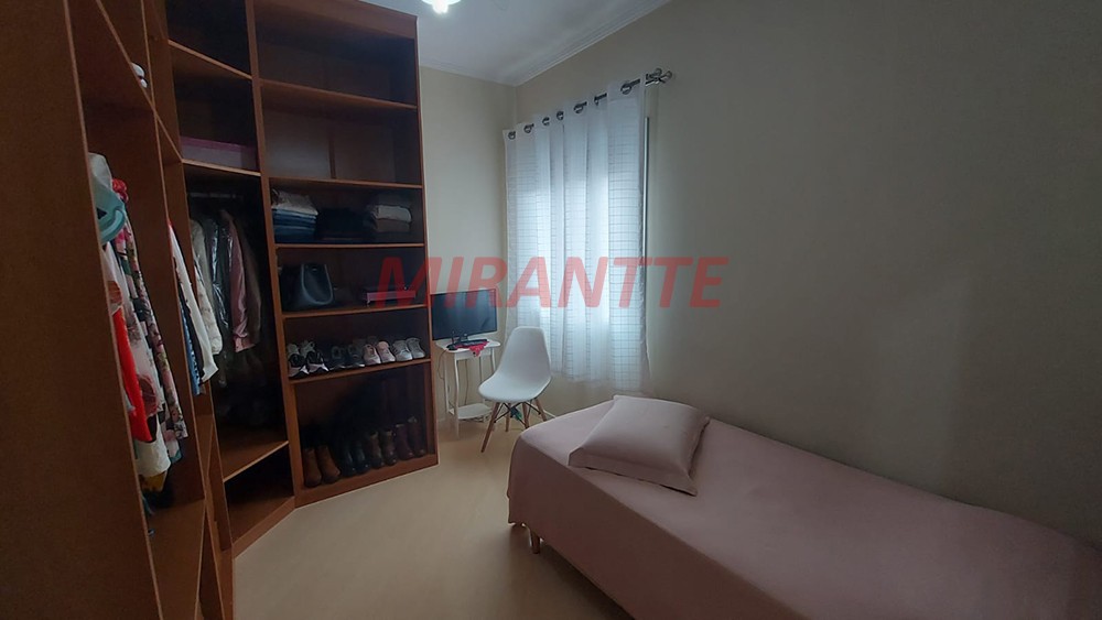 Cond. fechado de 140m² com 3 quartos em Vila Irmaos Arnoni
