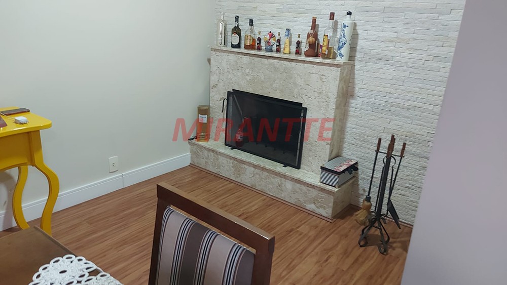 Cond. fechado de 140m² com 3 quartos em Vila Irmaos Arnoni