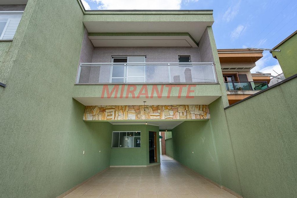 Sobrado de 162m² com 3 quartos em Parque Sao Domingos