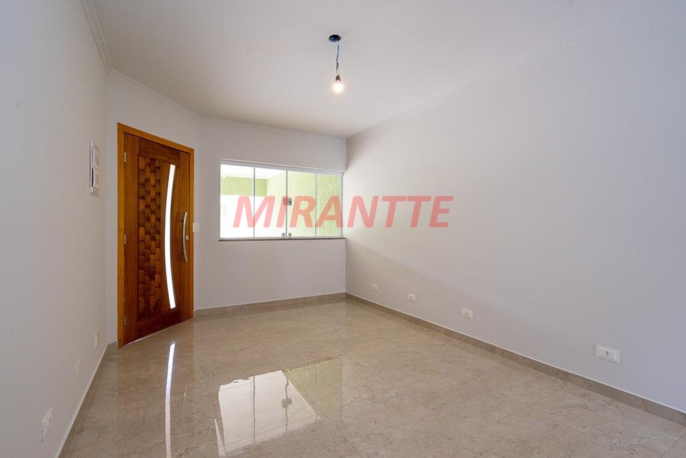 Sobrado de 162m² com 3 quartos em Parque Sao Domingos