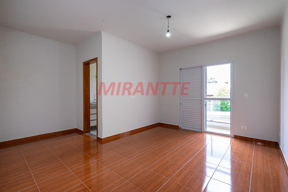 Sobrado de 162m² com 3 quartos em Parque Sao Domingos