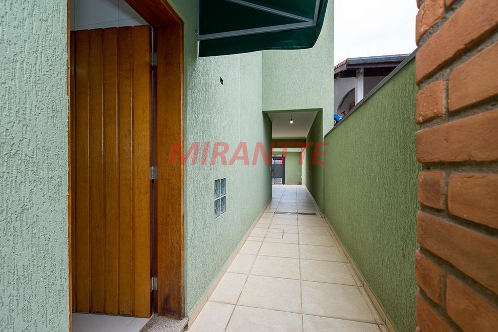 Sobrado de 162m² com 3 quartos em Parque Sao Domingos