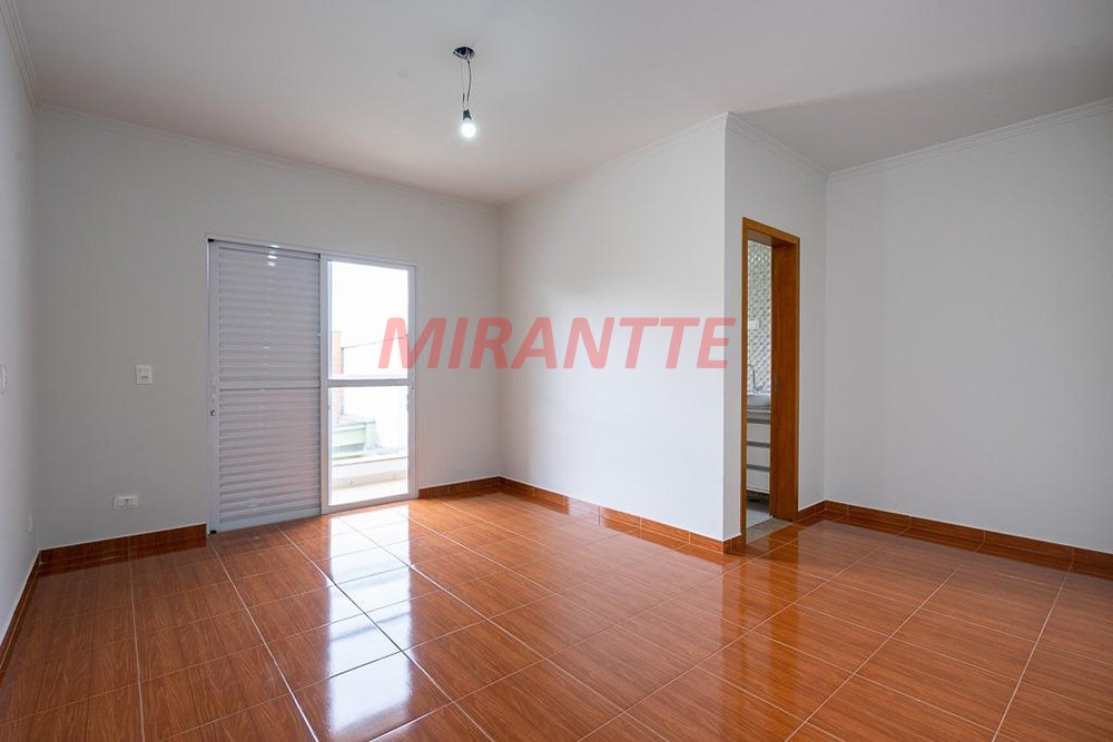 Sobrado de 162m² com 3 quartos em Parque Sao Domingos