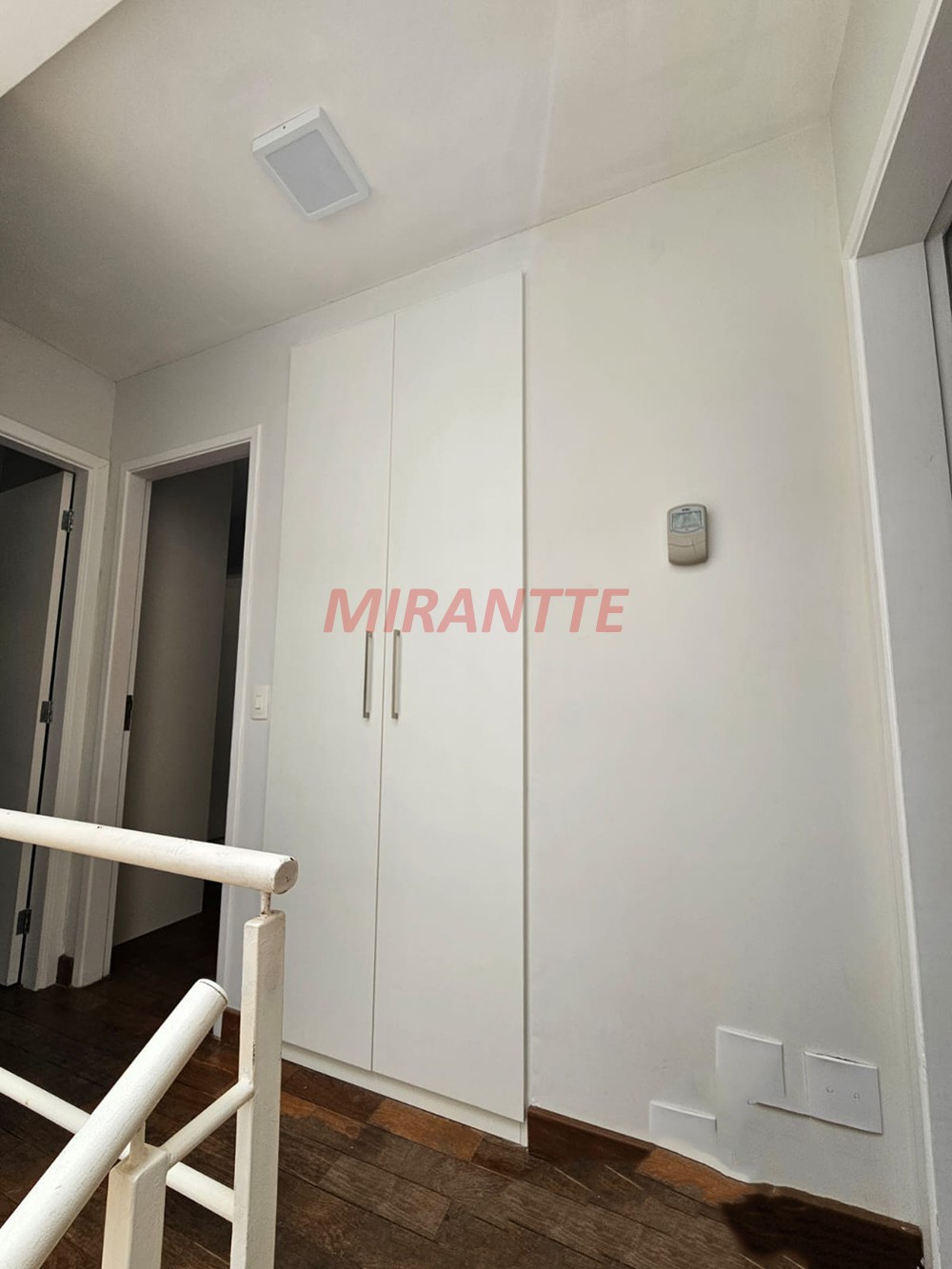 Sobrado de 241m² com 3 quartos em Tremembe